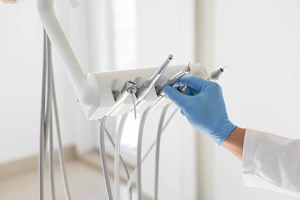 24/7 Emergency Dental Veneers experts in Callahan, FL